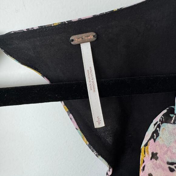 Free People Mabel Printed Floral Blouse Size Small - Picture 3 of 11